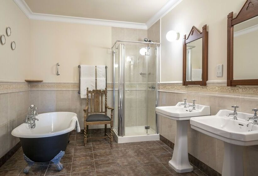 Трехместный Номер Superior, Abbeyglen Castle