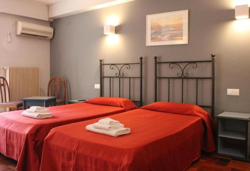 חדר אקונומי, Alexandra