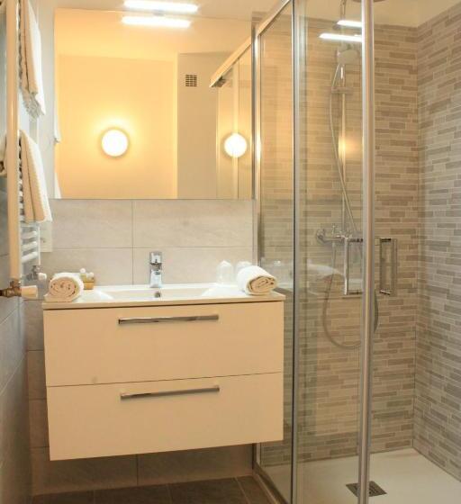 Номер Стандарт, Alexandra