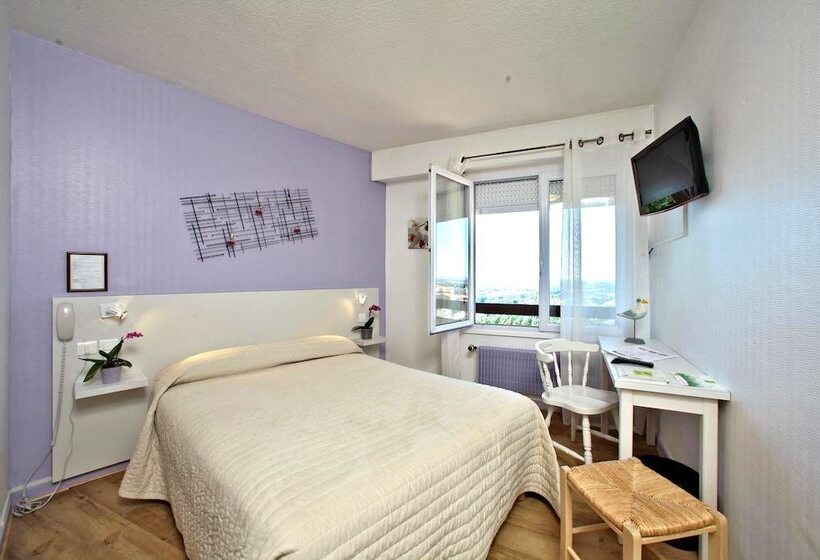 غرفة كومفورت, Logis Hôtel De La Bruyere