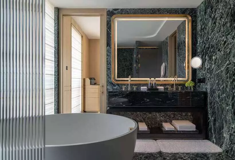 Suite, Conrad Dublin
