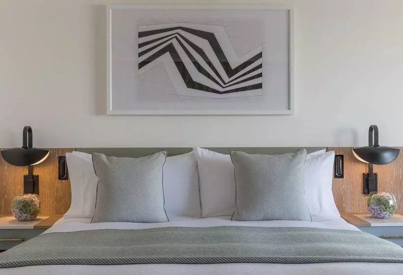 Quarto Premium com Varanda, Conrad Dublin