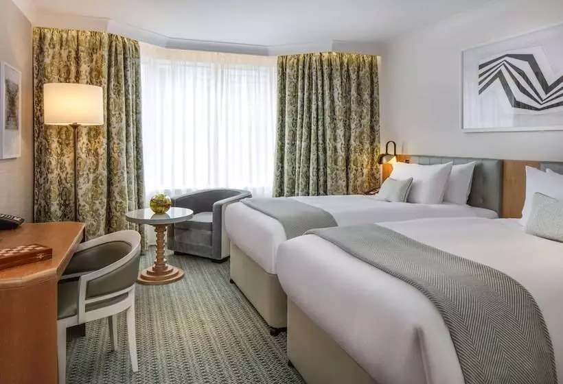 Quarto deluxe, Conrad Dublin