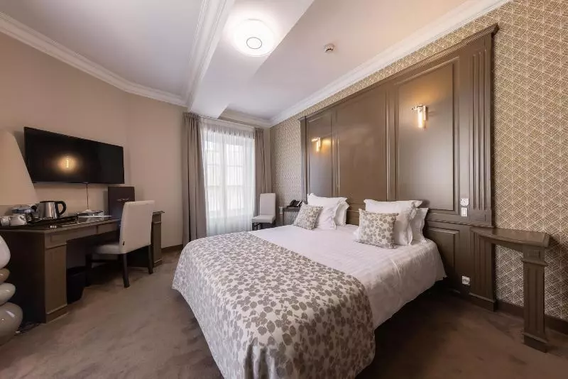 اتاق سوپریور, Grand Hôtel Du Luxembourg & Spa