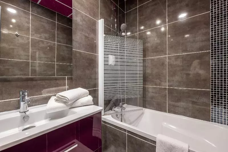 スタンダードルーム, Grand Hôtel Du Luxembourg & Spa