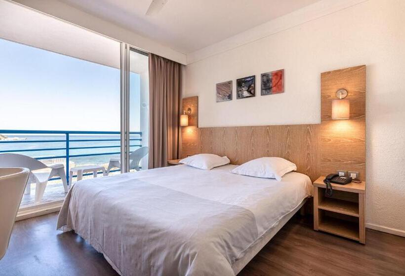 オーシャンビュースタンダードルームバルコニー付き, Hôtel Propriano Arena Bianca