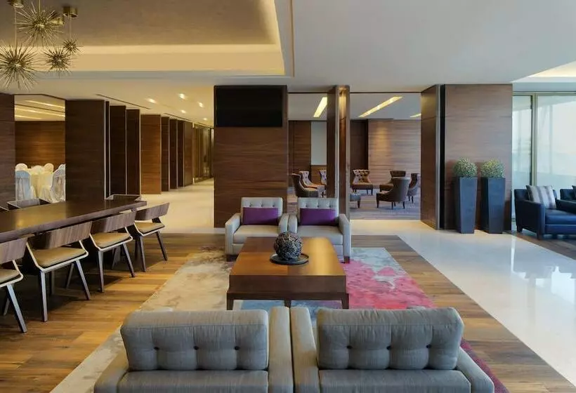 エクゼクティブスイート, Hyatt Regency Dubai   Corniche