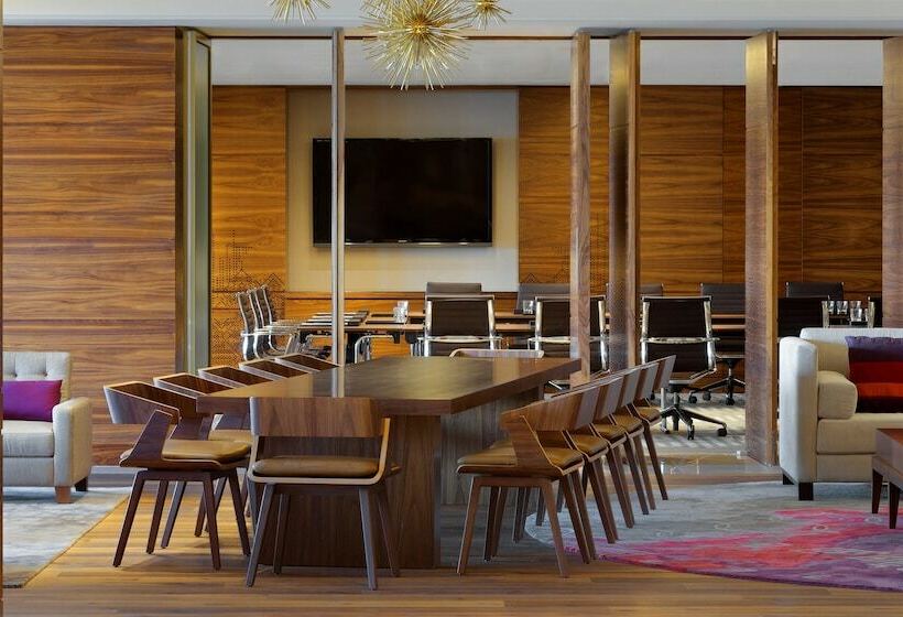 Президентский Люкс, Hyatt Regency Dubai Corniche