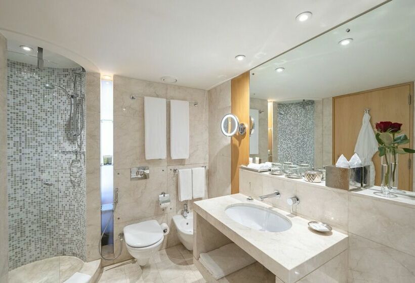 Номер Стандарт, Hyatt Regency Dubai Corniche