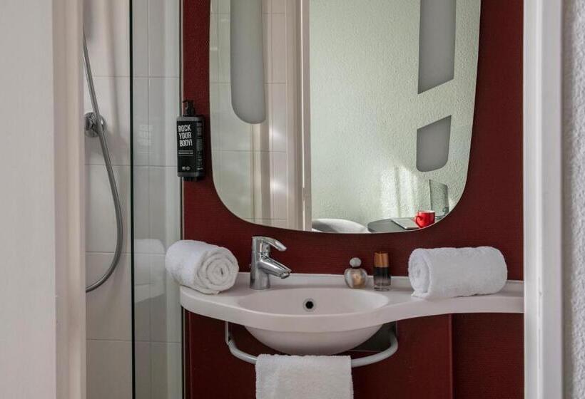 스탠다드 룸, Ibis Cannes Centre