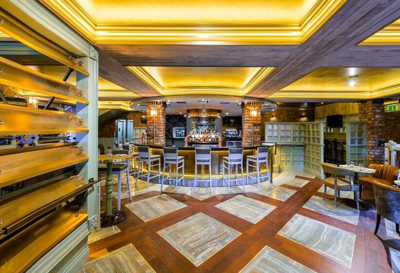 Номер Стандарт Трехместный, Killarney Dromhall
