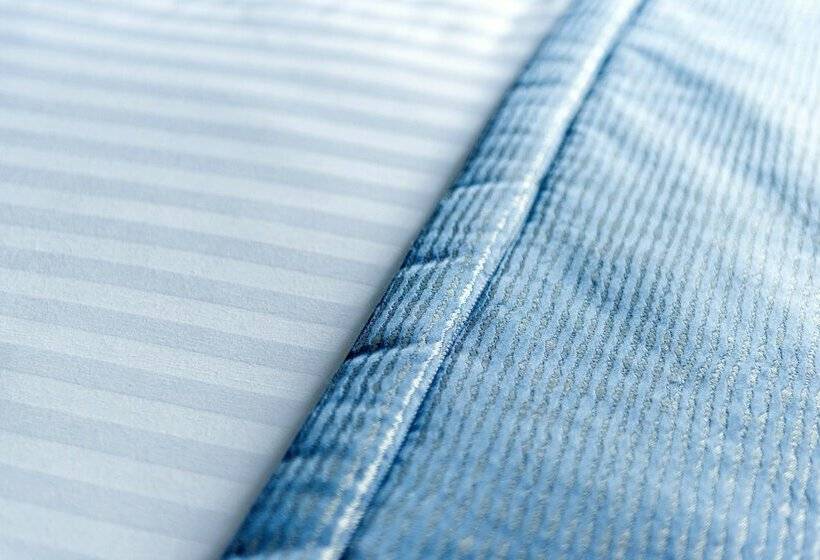 חדר סטנדרט לשלושה, Killarney Dromhall