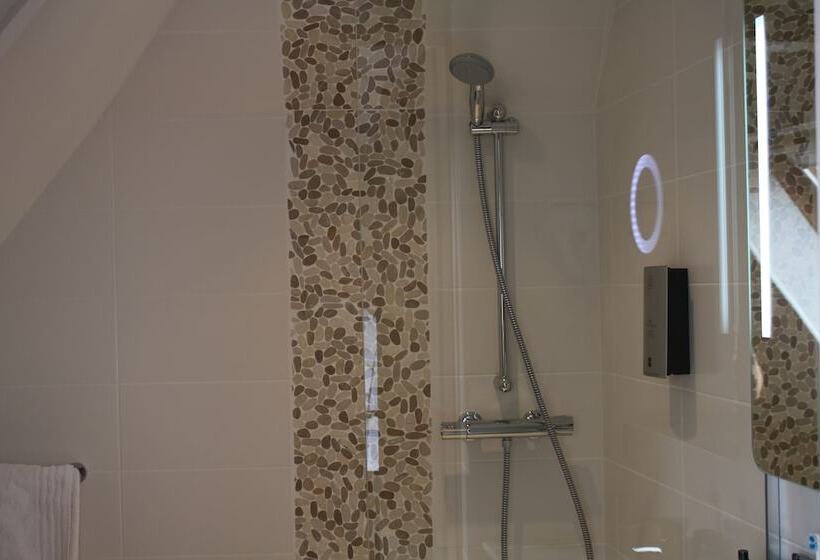 Номер Комфорт, Logis Hotel Restaurant A L Etoile