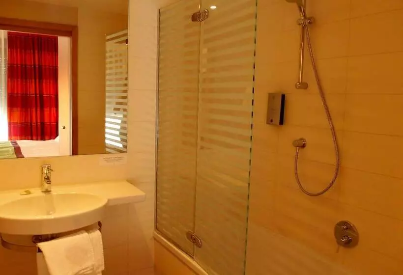 Superior Single Room, Logis Hotel Restaurant A L Etoile