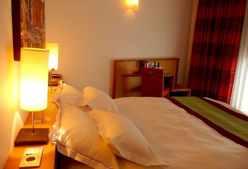 غرفة سوبيريور فردية, Logis Hotel Restaurant A L Etoile