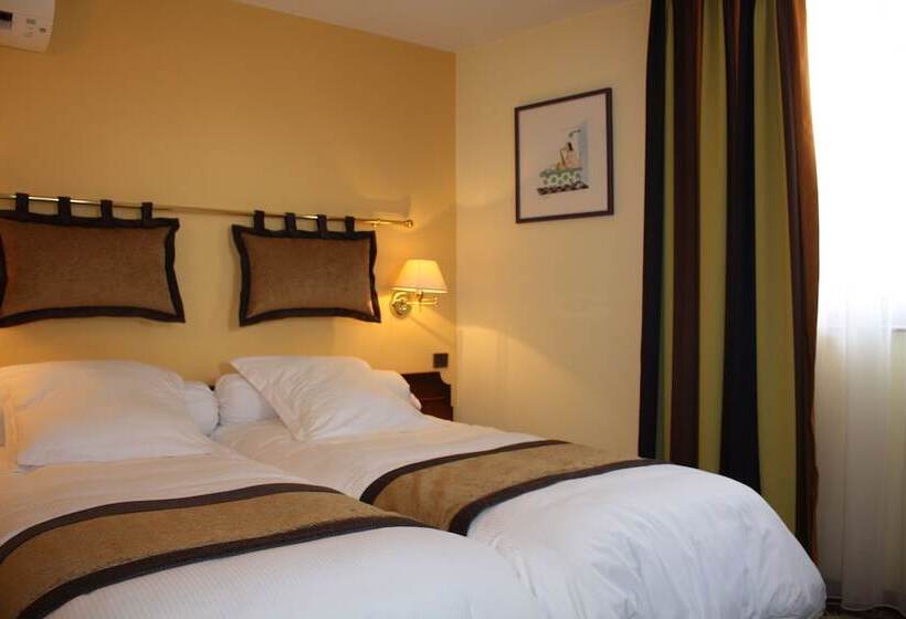 Номер Комфорт, Logis Hotel Restaurant A L Etoile