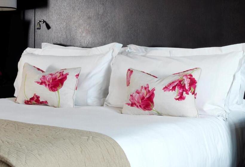 스탠다드 룸 킹사이즈 침대, The Westbury