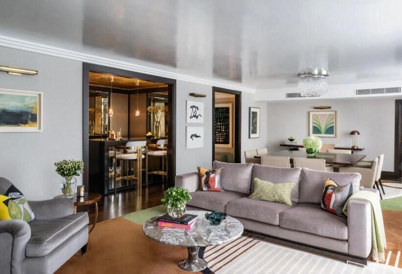 프레지덴셜 스위트, The Westbury