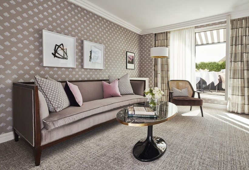 테라스 스위트, The Westbury