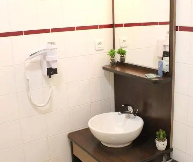 آپارتمان 1 خوابه, Appart City Confort Pau Centre