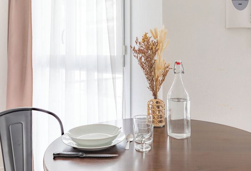 סטודיו סופריור, Appart City Confort Pau Centre