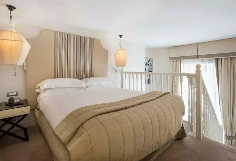 デュプレックスのジュニアスイート, Castille Paris – Starhotels Collezione