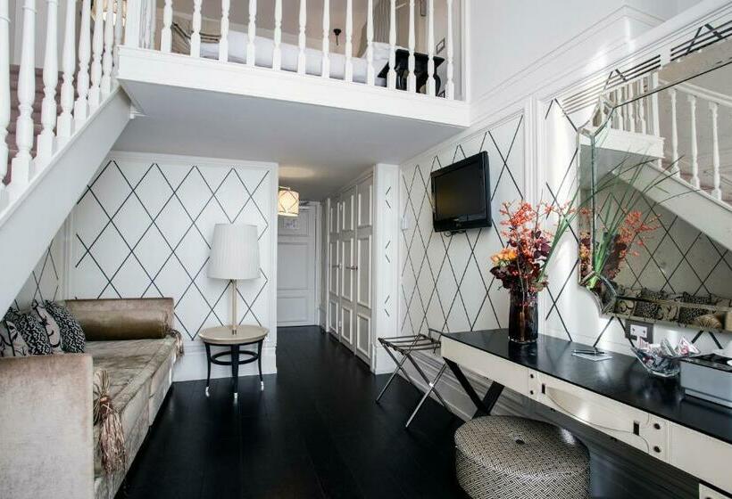 デュプレックスのジュニアスイート, Castille Paris – Starhotels Collezione