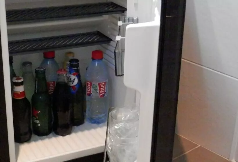 اتاق استاندارد سه نفره, Bristol Logis Cit Hotel Périgueux Centre