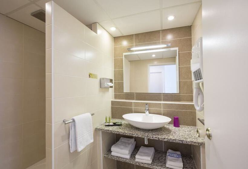 Номер Стандарт Трехместный, Bristol Logis Cit Hotel Périgueux Centre