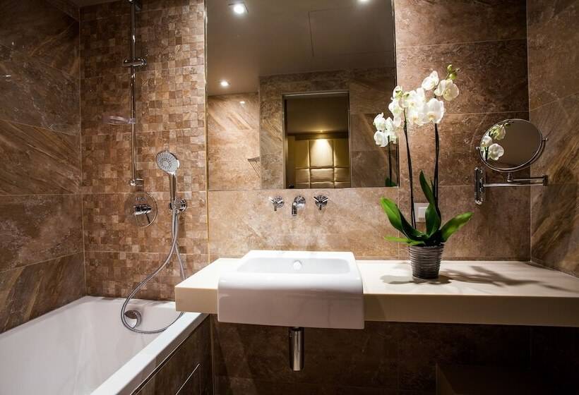 스탠다드 룸, Armoni Paris