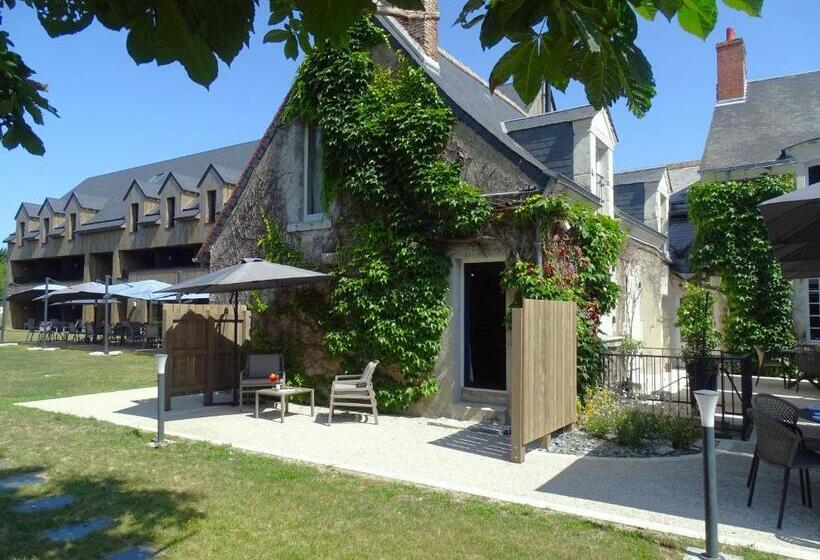 جناح جونيور مزوَّد بتراس, Auberge De La Caillère