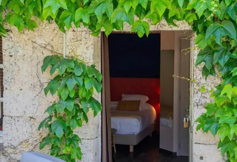 テラス付スーペリアルーム, Auberge De La Caillère