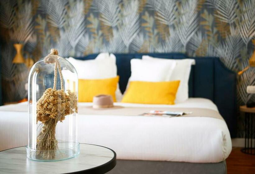 اتاق لوکس با چشمانداز دریا, Balanea