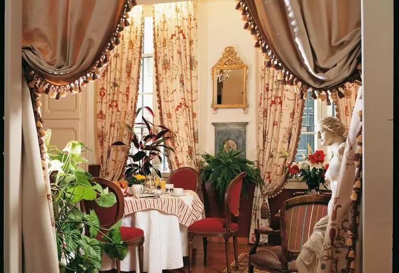 اتاق استاندارد, Cardinal