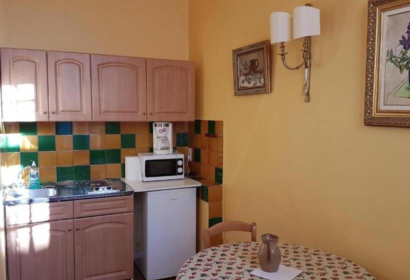 スーペリアールーム, Cardinal