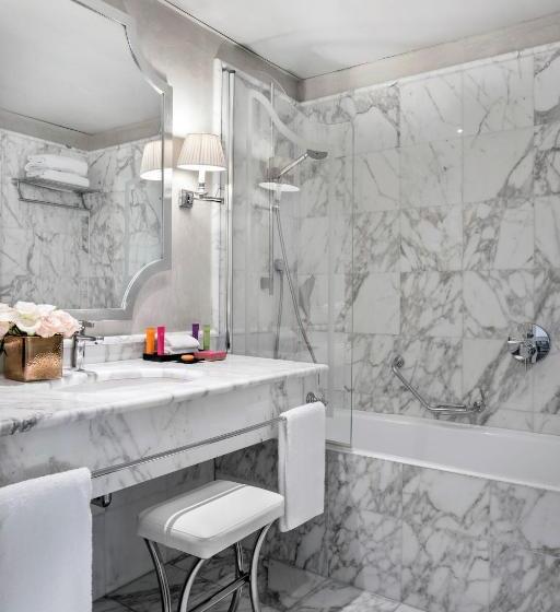 ジュニアスイート, Castille Paris – Starhotels Collezione