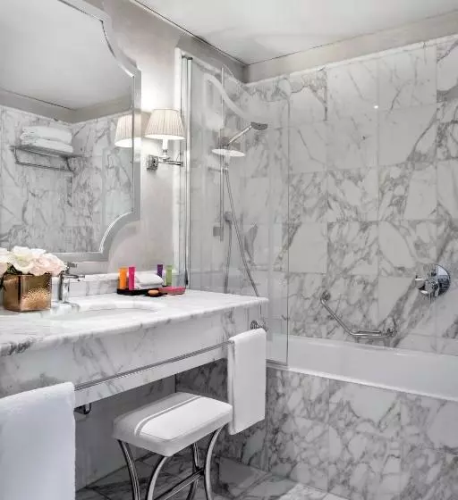 ジュニアスイート, Castille Paris – Starhotels Collezione