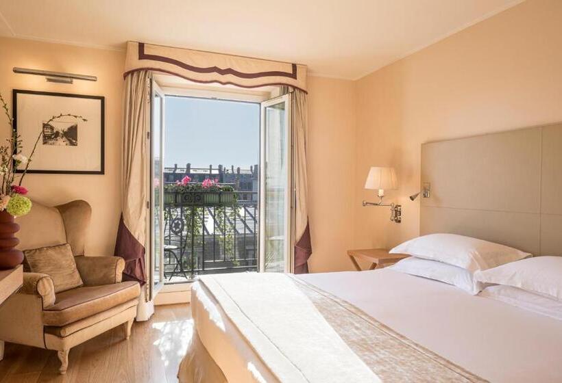 バルコニー付きデラックスルーム, Castille Paris – Starhotels Collezione