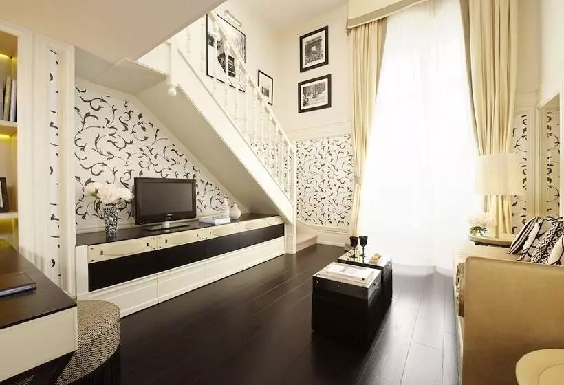メゾネットスイート, Castille Paris – Starhotels Collezione