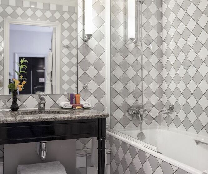 スイート, Castille Paris – Starhotels Collezione