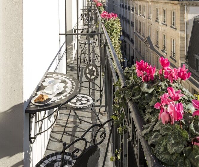 バルコニー付きデラックスルーム, Castille Paris – Starhotels Collezione