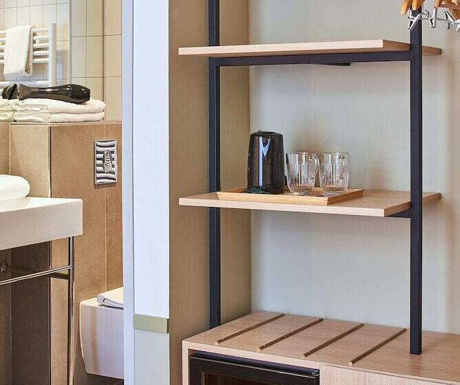 プレミアムルーム, Cervantes  By Happyculture