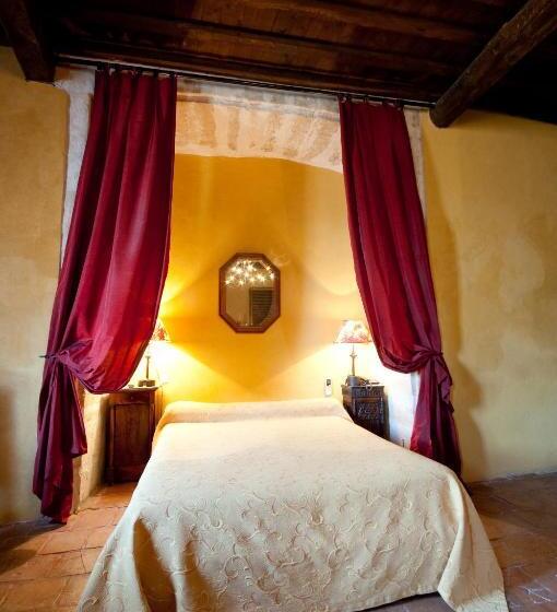 Люкс, Château D Arpaillargues   Teritoria