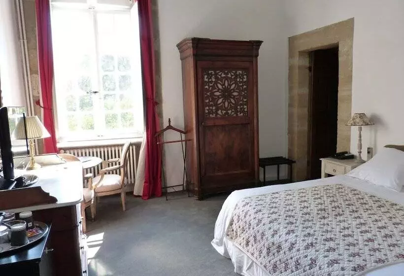 スーペリアールーム, Château D Arpaillargues   Teritoria