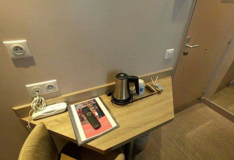 スタンダードシングルルーム, De La Fontaine