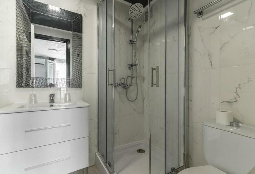 舒适型房间, Des Congres Et Festivals