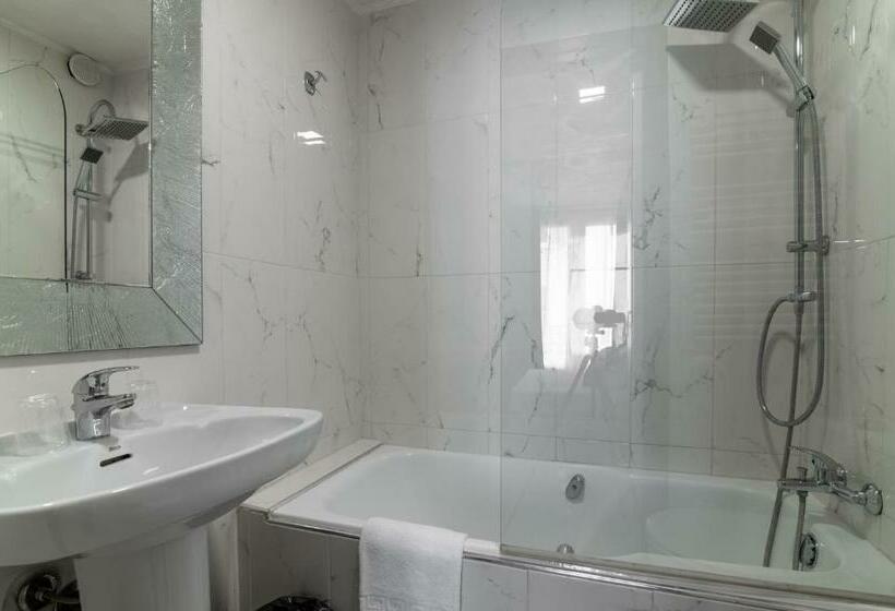 家庭间, Des Congres Et Festivals