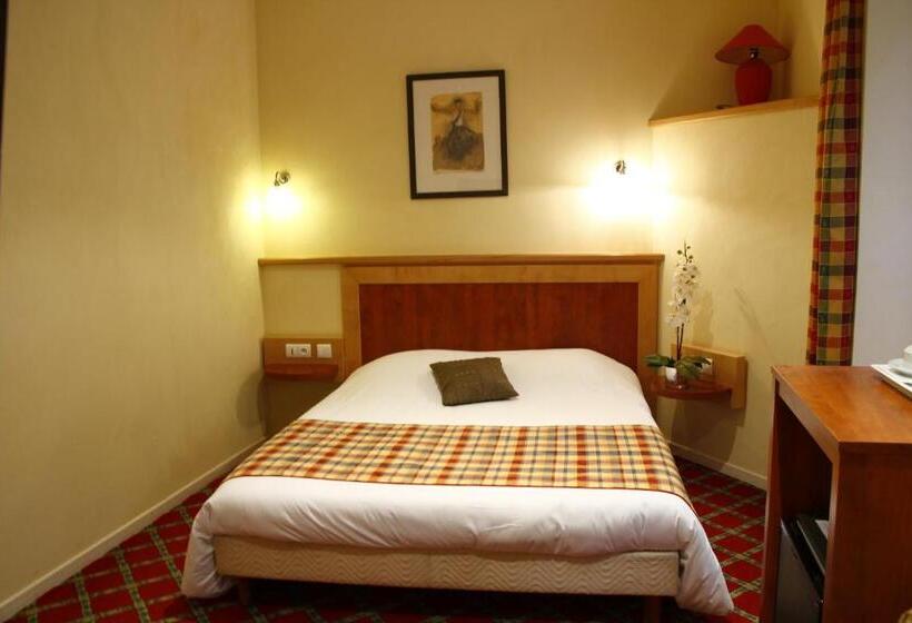 수피리어 룸, Des Marquisats