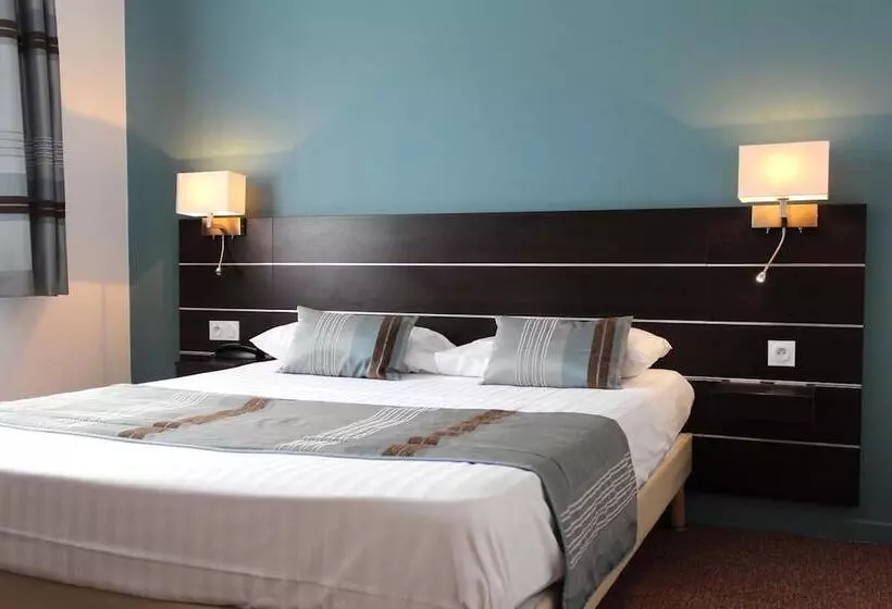 اتاق راحتی, Hôtel Chantepie