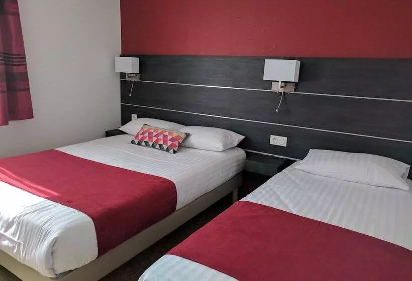 اتاق راحتی سه تخته, Hôtel Chantepie